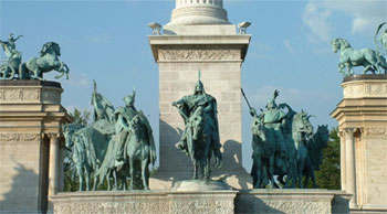 Hjältarnas torg i Budapest Hjältarnas torg i Budapest