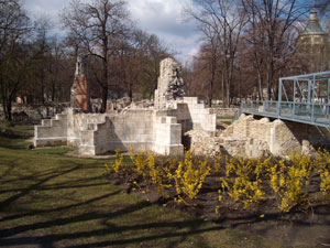 Klosterruin på Margaretaön i Budapest Klosterruin på Margaretaön i Budapest