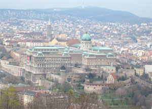 Slottet på slottshöjden i Budapest Slottet på slottshöjden i Budapest